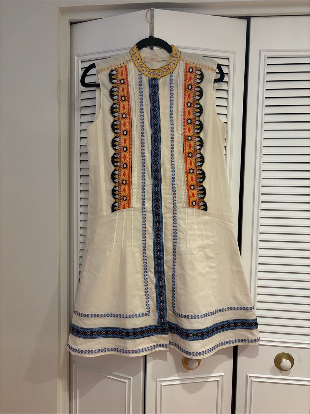 Sleeveless Embroidered Cream A-Line Dropped Waist Dress